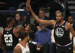 南宫官网 -nba最后时刻突起战火阿德伊巴卡上演武斗