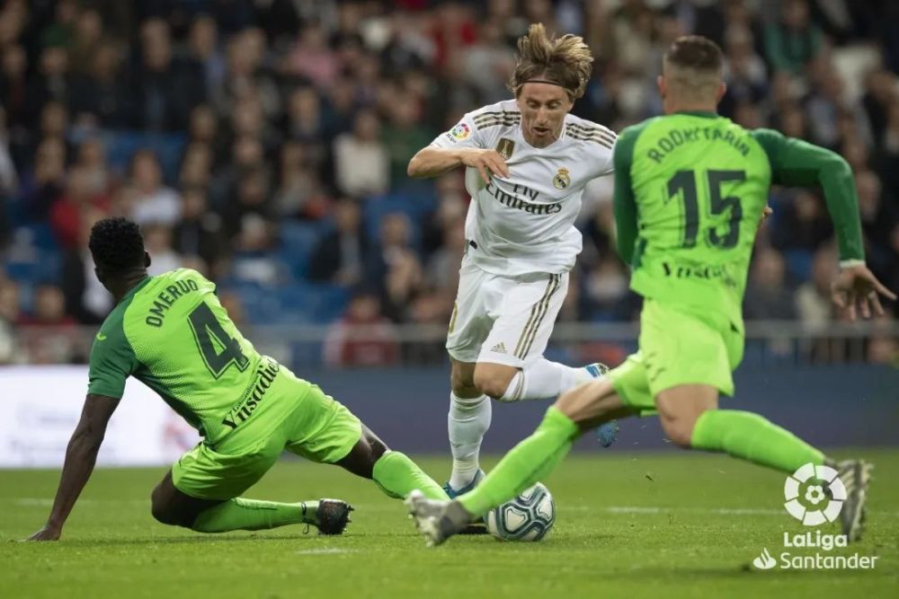 南宫网站 -圣安东尼奥马刺vs达拉斯独行侠